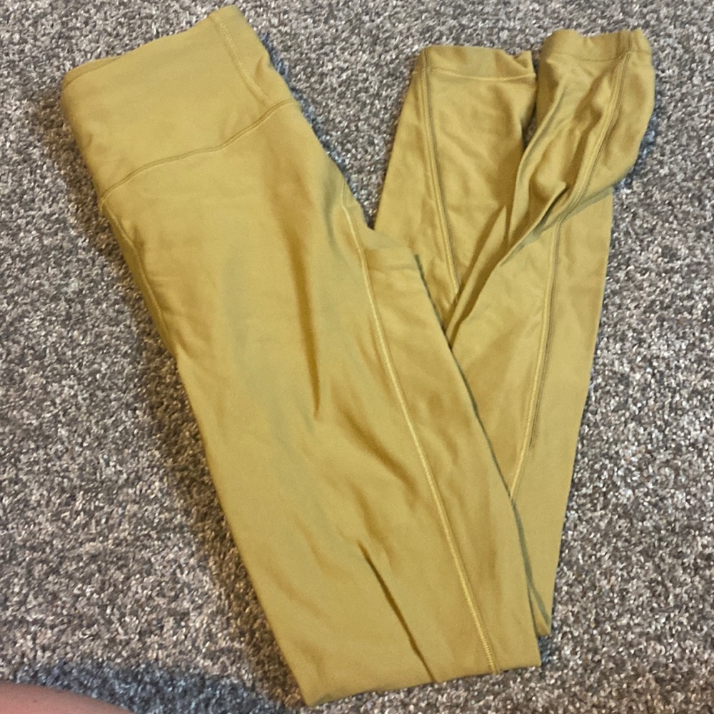 Lulu lemon leggings